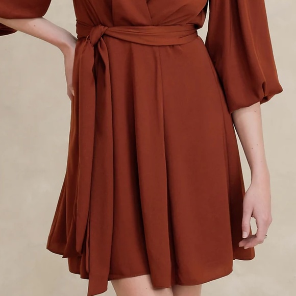 Banana Republic Fit & Flare Mini Dress NWT - Picture 2 of 6